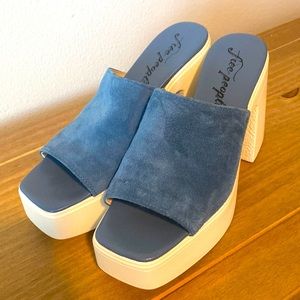 Free People platforms